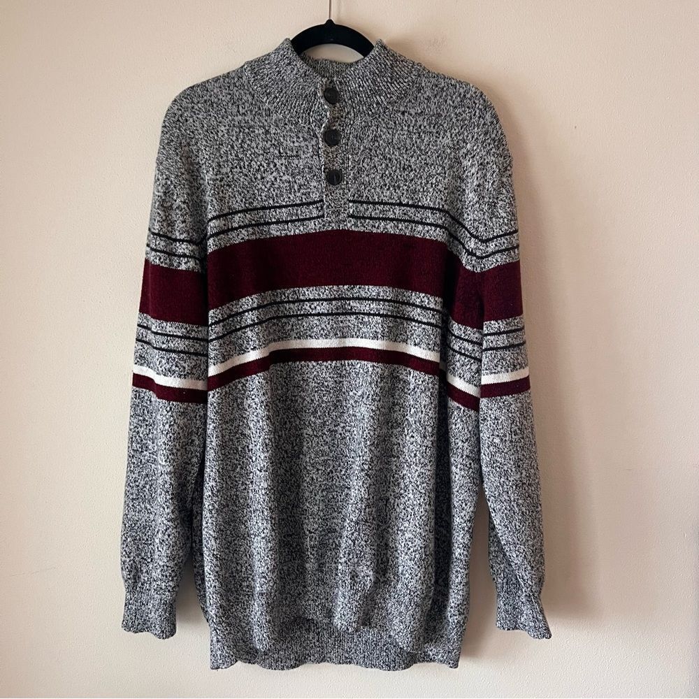 Croft & Barrow Mens Grey & Burgundy Button Mock Neck Sweater
